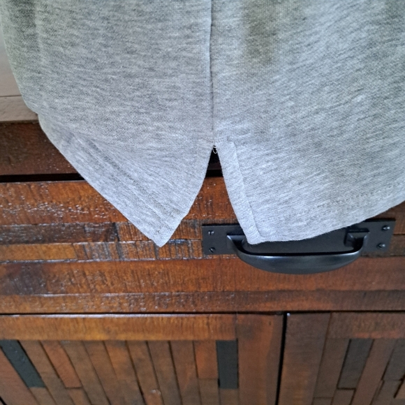 Holiday Gnome Sweatshirt Grey Fleece Lined Women's Small Cozy Festive Crew - Picture 8 of 13